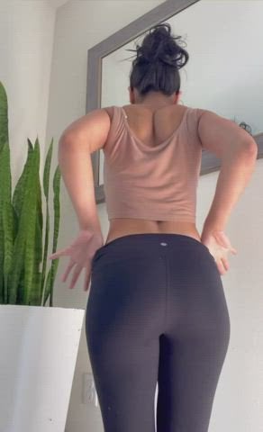 My ass looks better naked