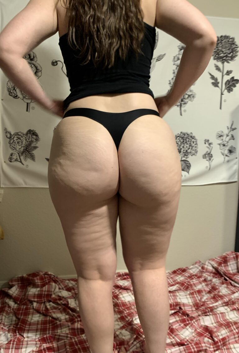 Read more about the article Don’t you think the cellulite makes my soft milf ass look even more fuckable  Huge Asses