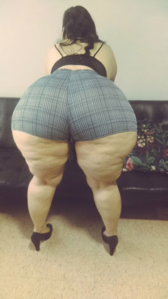 Ursula Suárez!!🤤🤤🤤