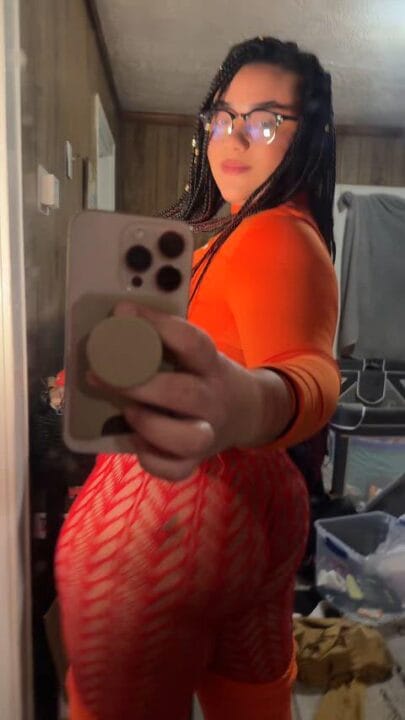 Ass as thick as mine needs to be used at least twice a day