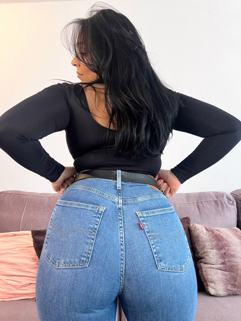 Today is those days I am willing to do whatever for a kiss down