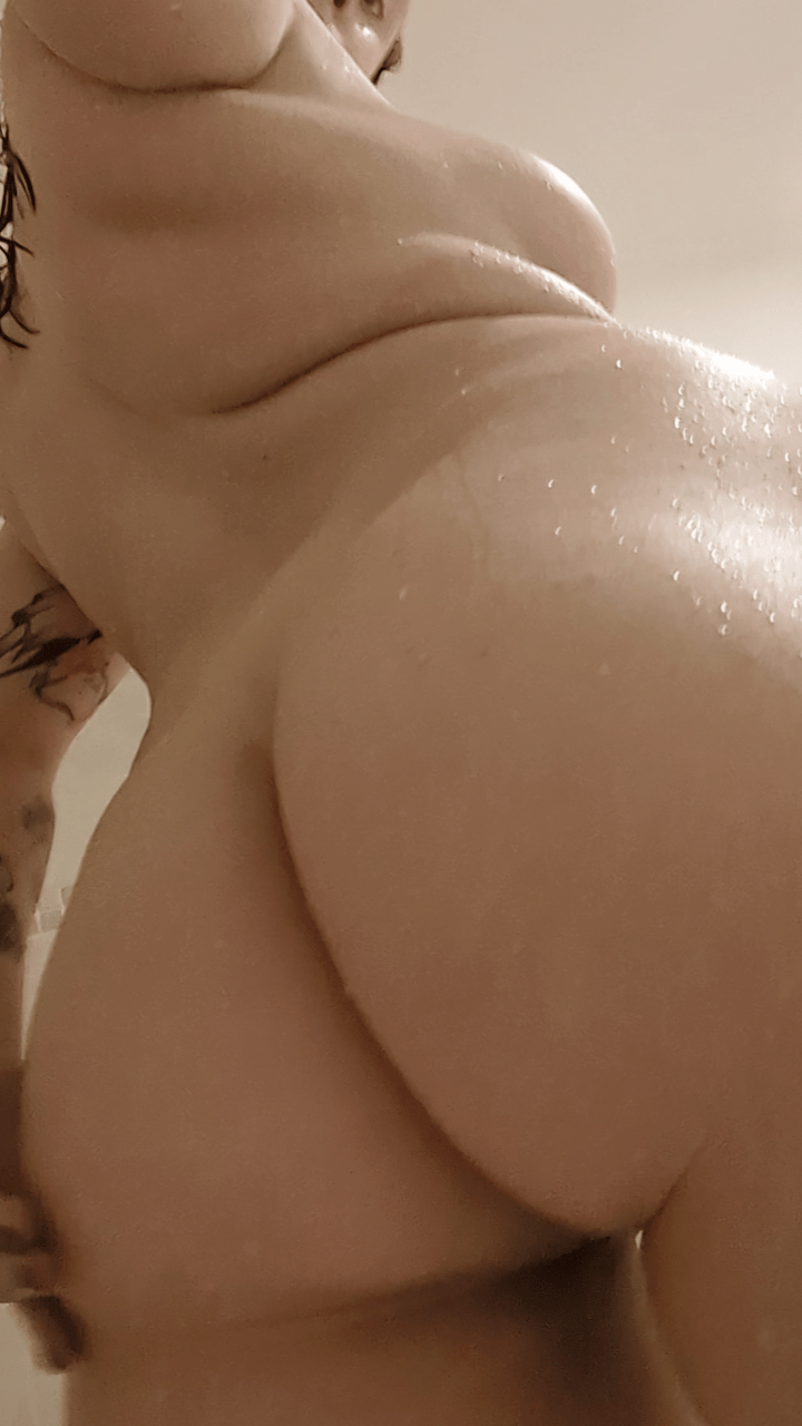 1773858136 257 Bubble Butts Shower with a big booty British girl