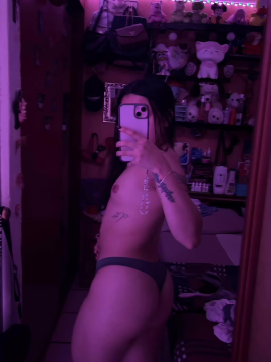 My big gym ass is going to break you in two