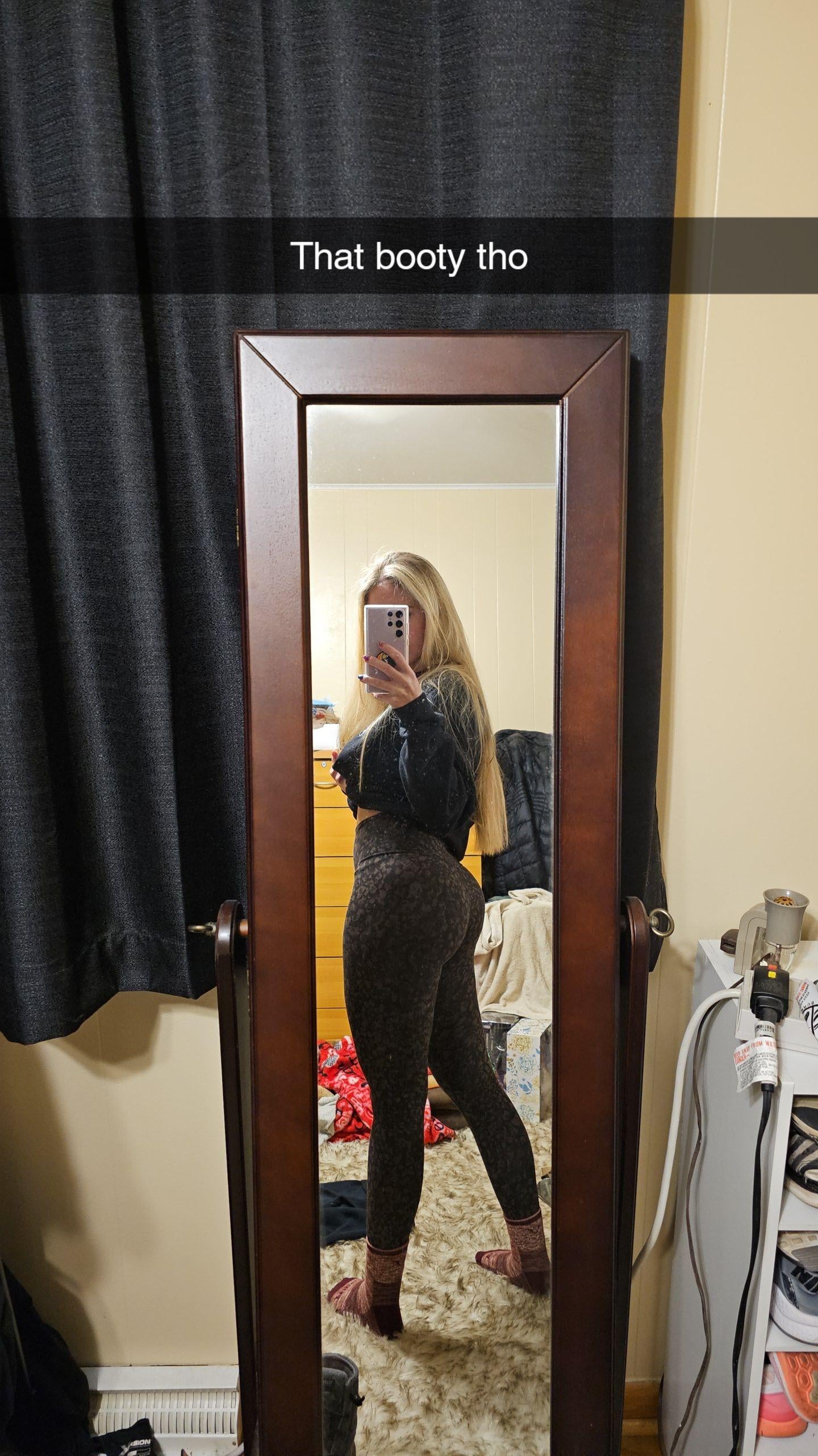 Bubble Butts Glute check Adventurous Age 4113