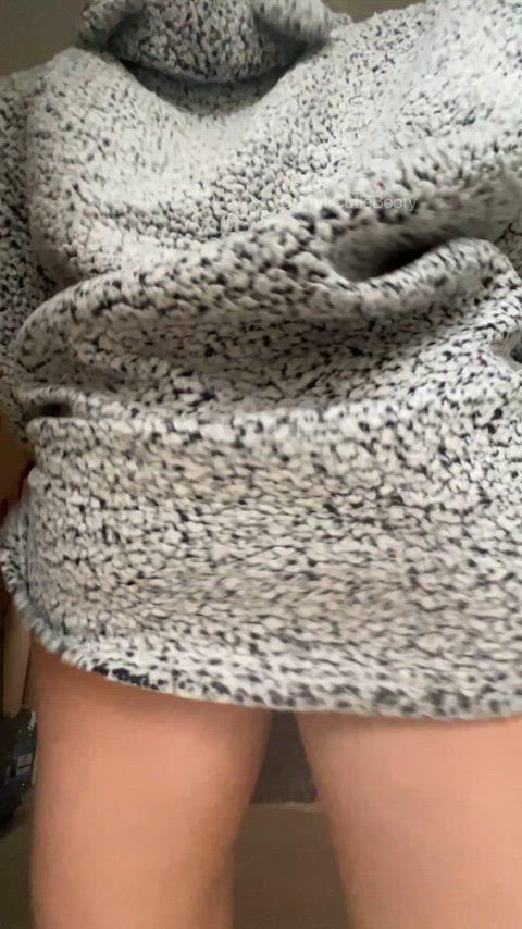 Bubble Butts I just love getting my ass out