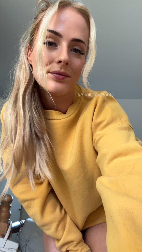 Bubble Butts Just a simple reveal AprilCutieBooty