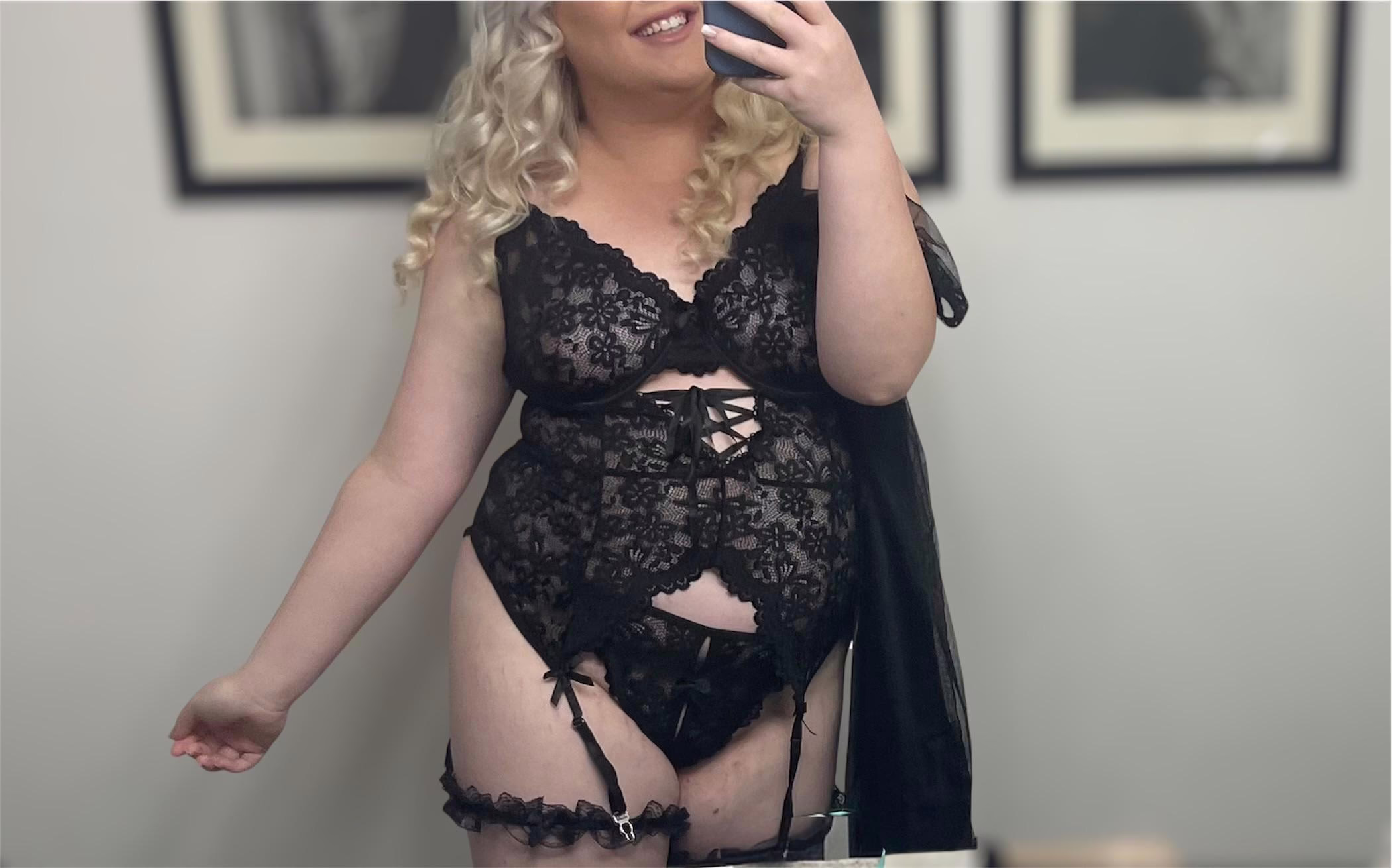 Thick White Girls Is it Friday yet CookiesandCreme6969