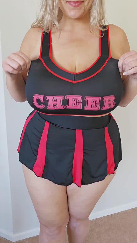 Thick White Girls Just a titty drop from a