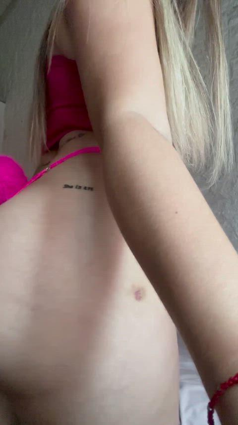 Thick White Girls This massive booty is no joke