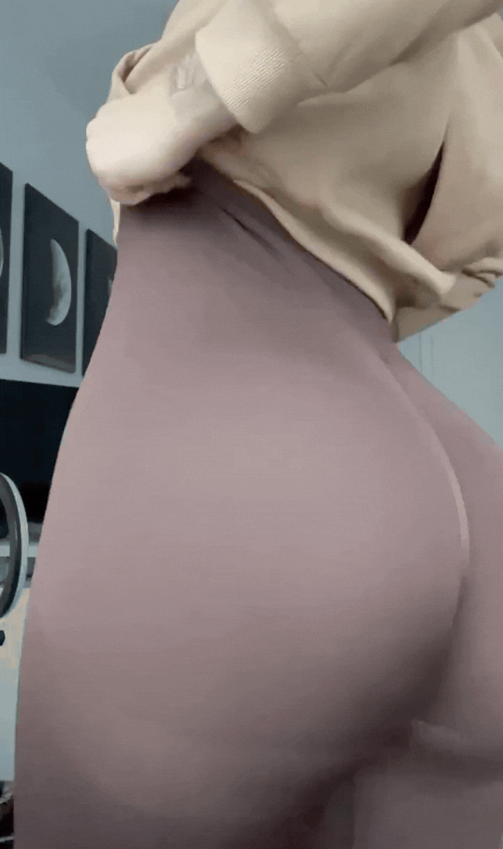 1778040006 718 Bubble Butts good luck trying to pull out