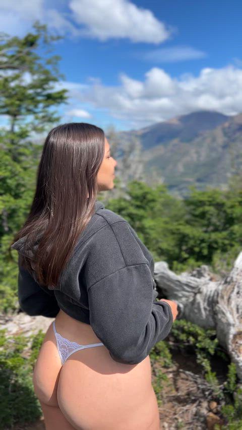 Break Yo Dick Thick Do you like the views