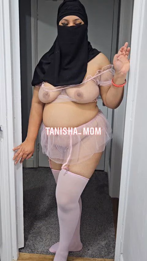 Break Yo Dick Thick Spank that ass tanisha mom