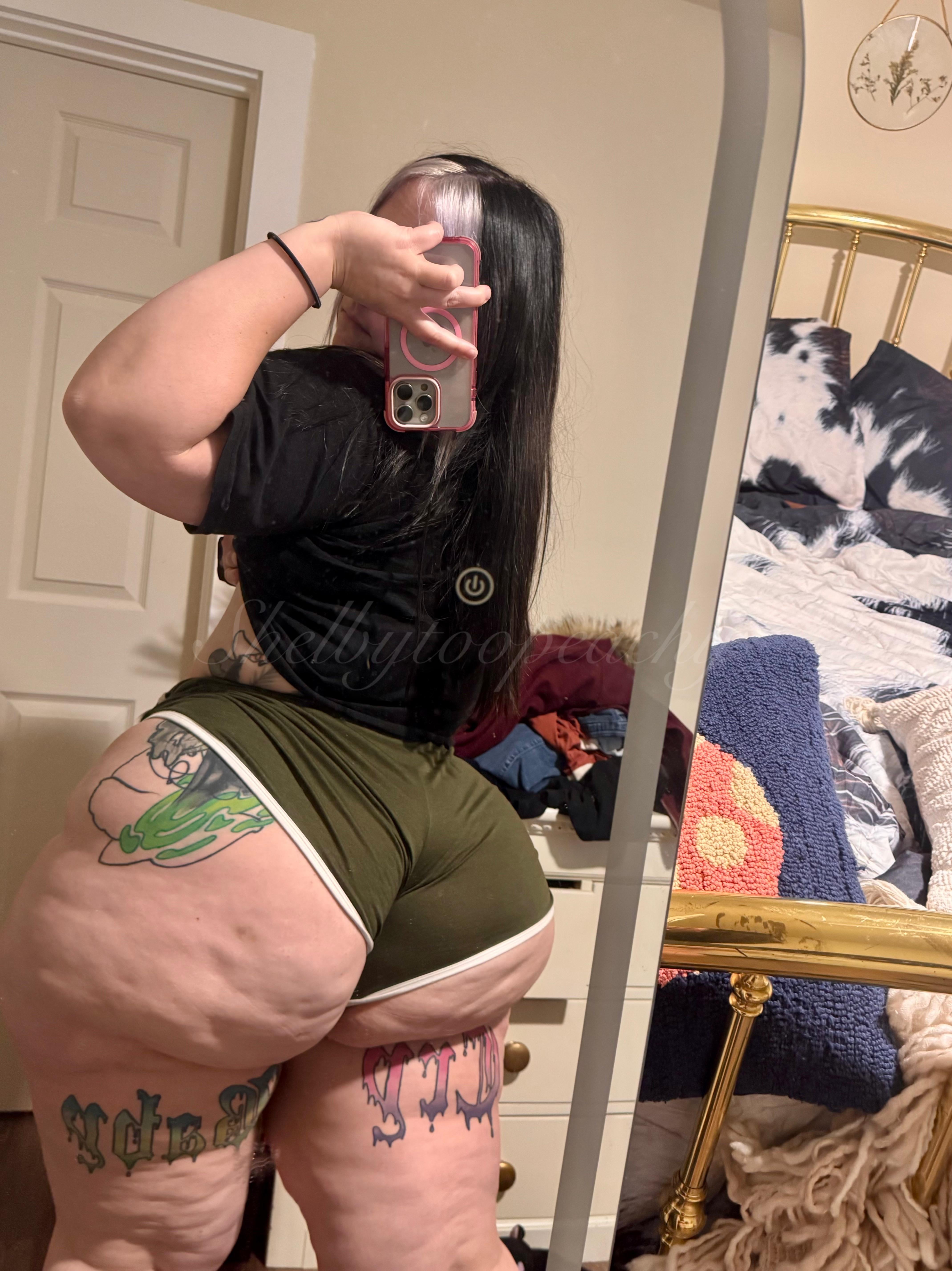 Dump Truck Bootys Booty queeen shelbytoopeachy