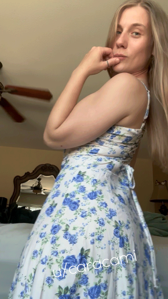 1790686383 2 Bubble Butts Im hiding THIS under the dress