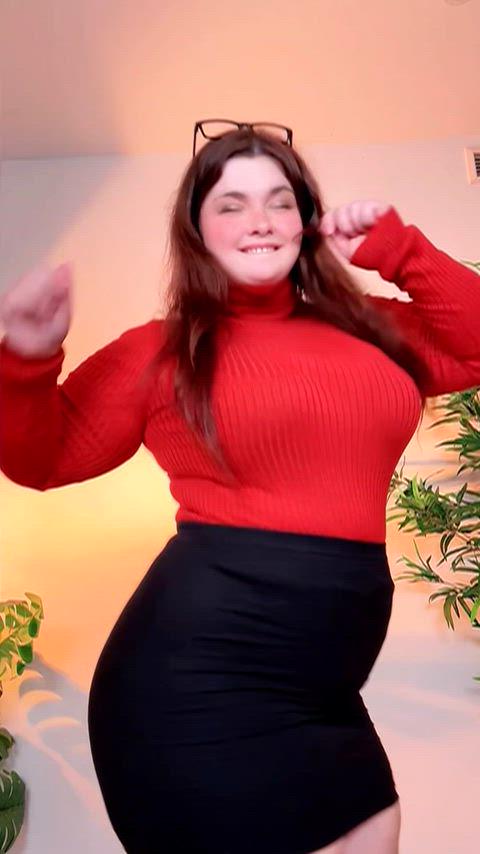 Thick White Girls do thick girls turn you on