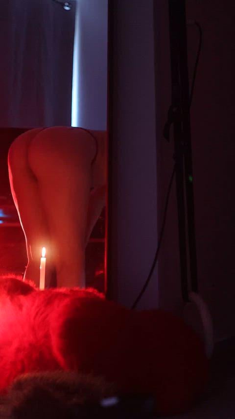 Big Asses Musician butt in dark lighting RosyGum