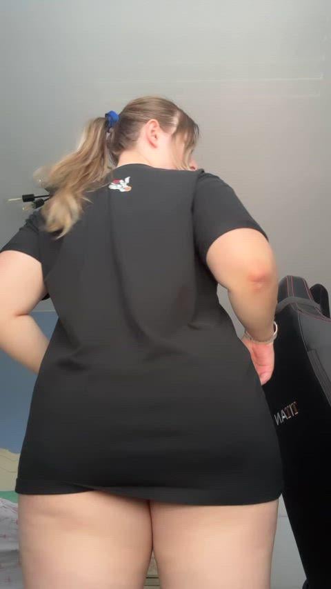 Big Asses big booty reveal