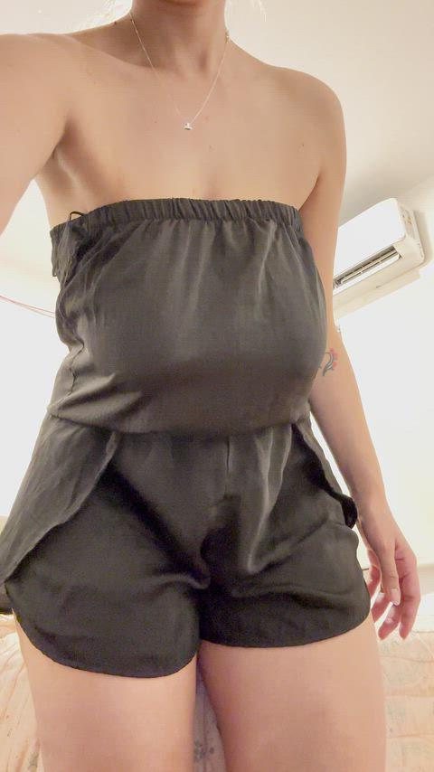 Break Yo Dick Thick Your playful tongue belongs here