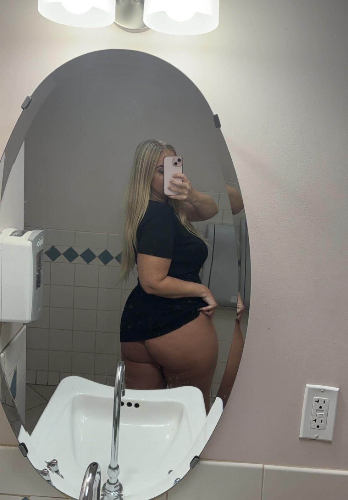 Bubble Butts Bend me over in the store bathroom