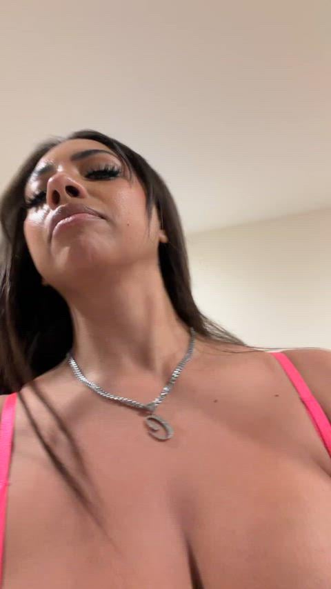 Bubble Butts ass so fat its crazy yoursweetycici