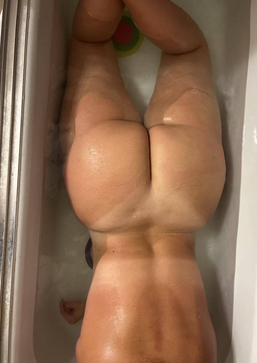 Dump Truck Bootys Id invite you but my butt