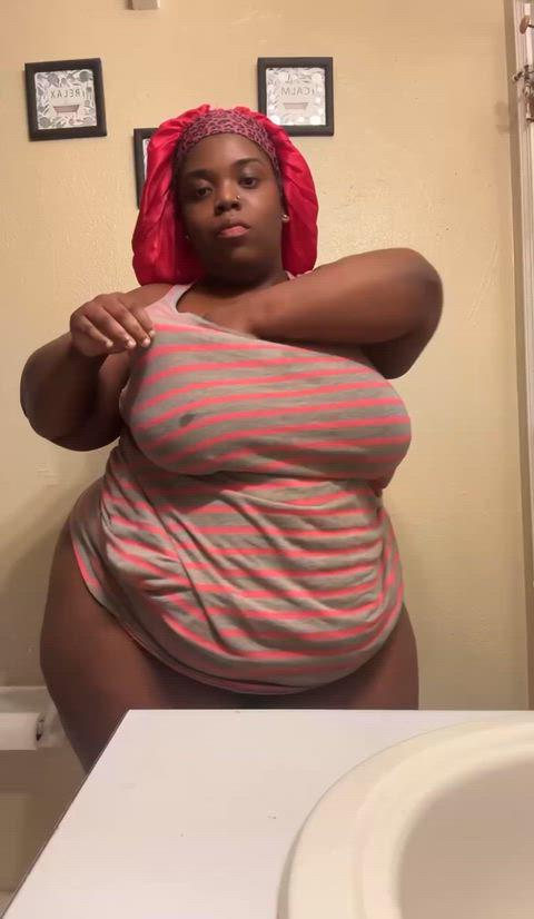 Dump Truck Bootys you like my booty or titties
