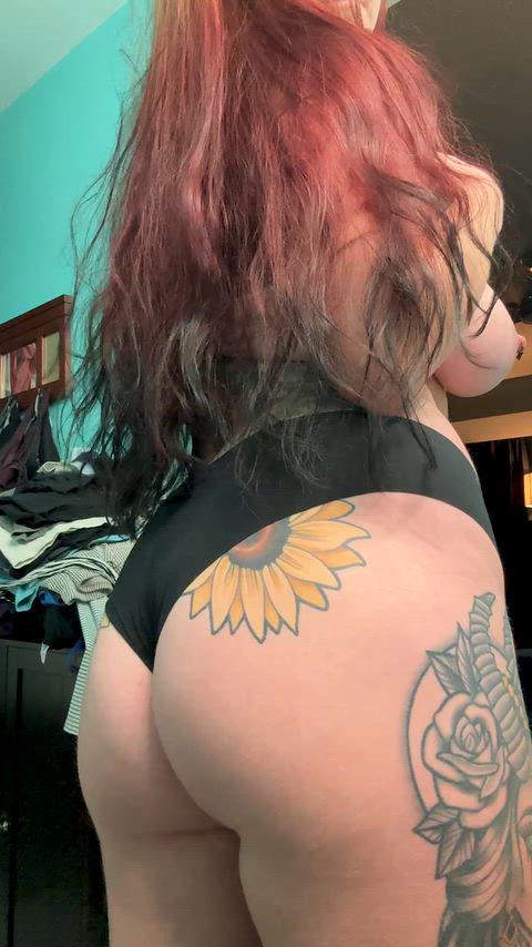 Thick White Girls A little MILF cake for your